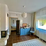 Bíborlak 6